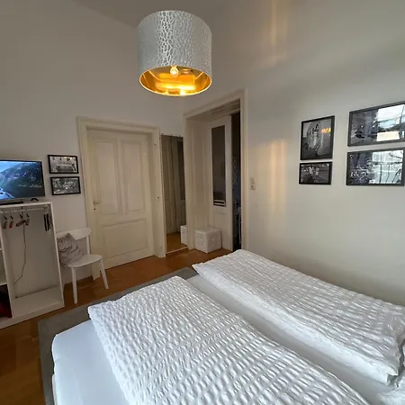 Apartment Kristall Doppelzimmer Direkt Im Zentrum, Balkon Bad Ischl
