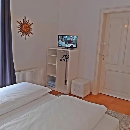 Kristall Doppelzimmer Direkt Im Zentrum, Balkon * Bad Ischl