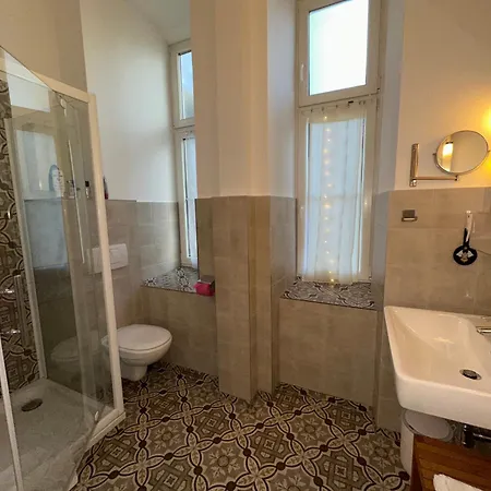 Kristall Doppelzimmer Direkt Im Zentrum, Balkon アパート *