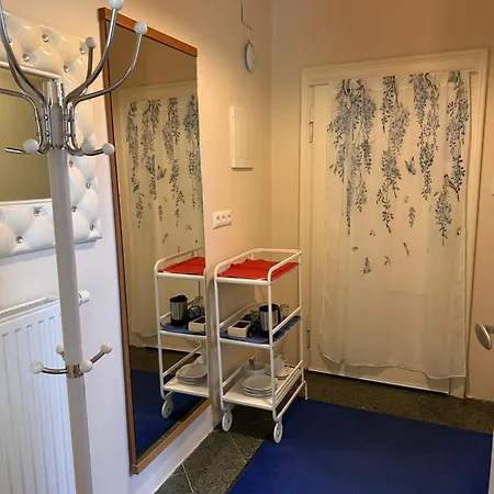 Appartement Kristall Doppelzimmer Direkt Im Zentrum, Balkon *